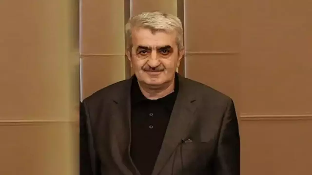 Özdemir Bayraktar Kimdir? Özdemir Bayraktar Hayatı ve Biyografisi